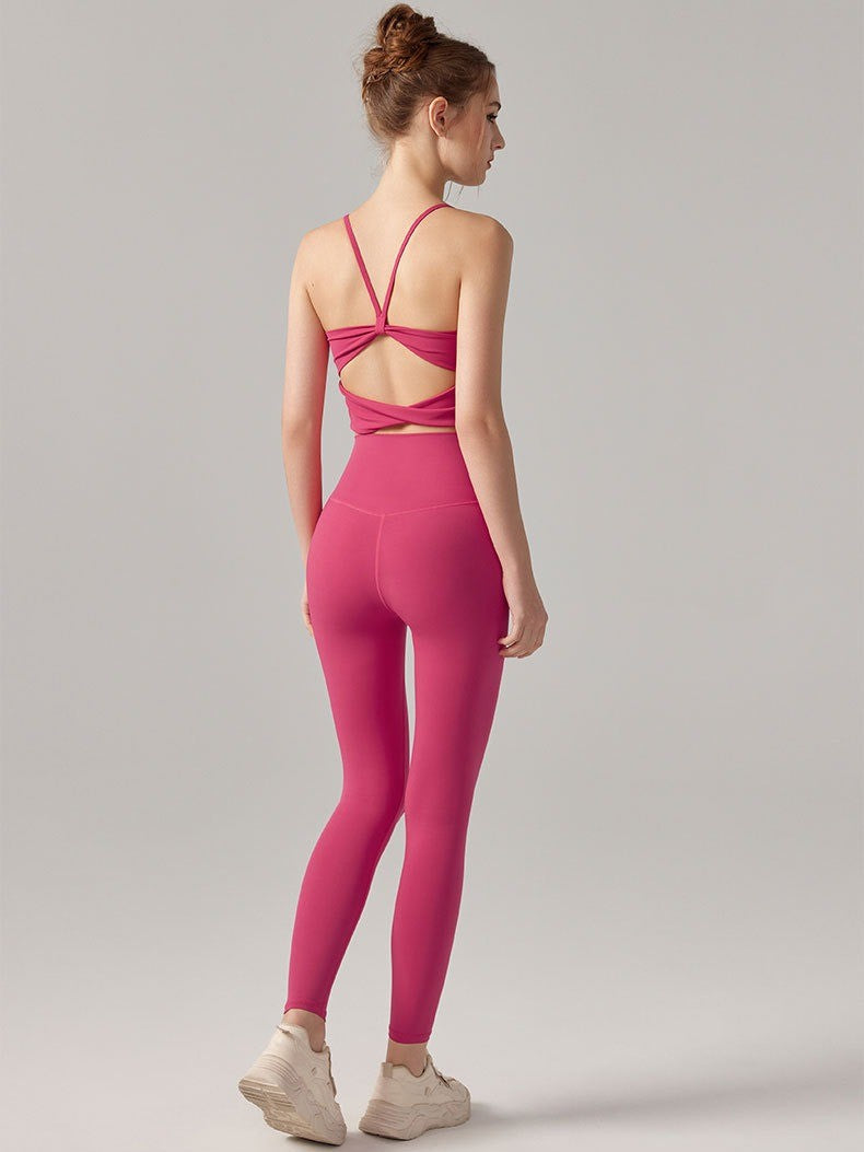 美背中 ねじりストラップ スポーツブラ – ONEARTS