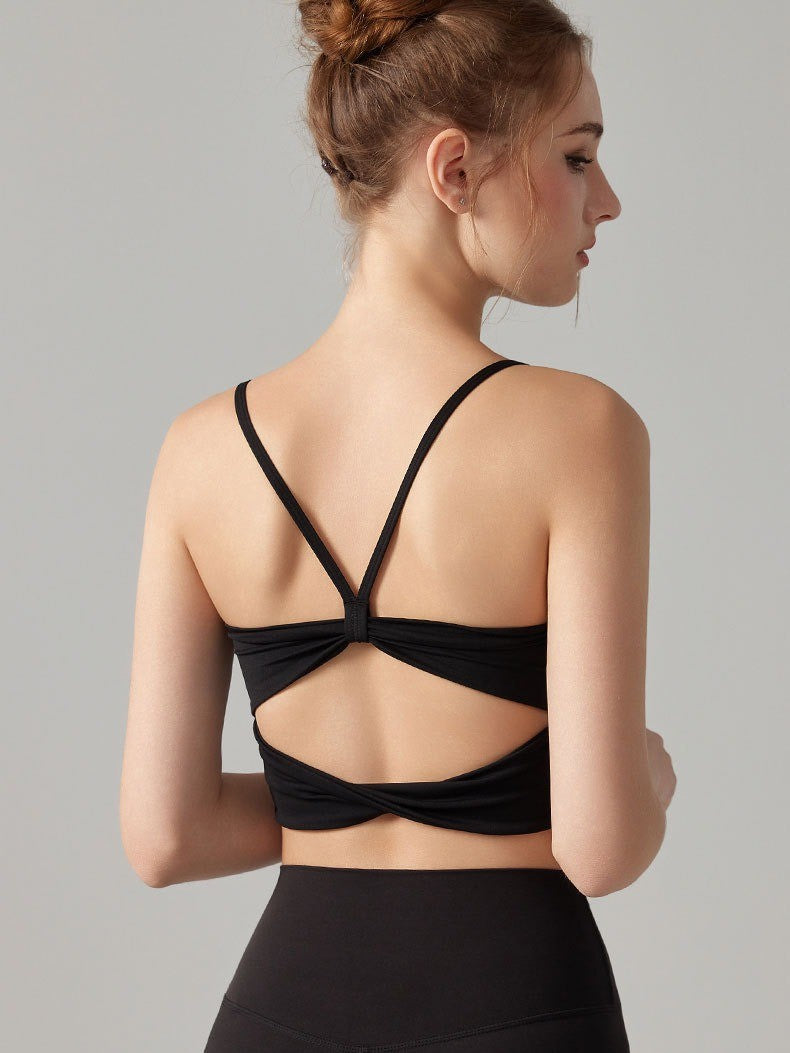 美背中 ねじりストラップ スポーツブラ – ONEARTS